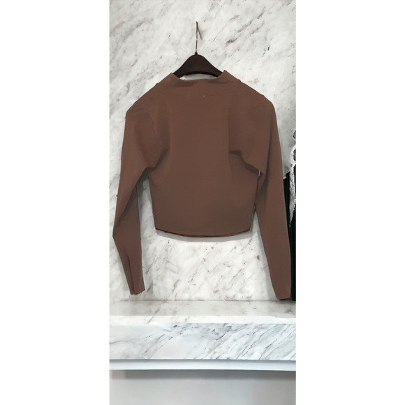 NWT - Good American Essential Zip Mock Long Sleeve Top in Putty Size: 4 - Picture 3 of 8